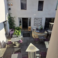 Hotell lobby, UVE rooms and winebar