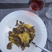 Fersk pasta med smør og trøffel