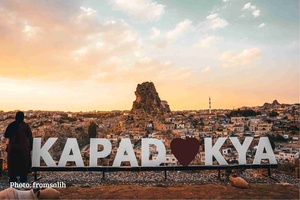 Kappadokia: Utforsking av Göreme og Mer - En reiseguide til Tyrkias fortryllende region